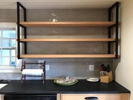 Полка потолочная на кухне